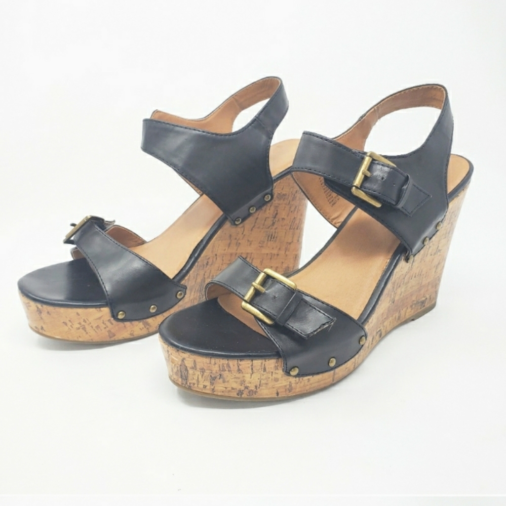 Cork wedge sandals